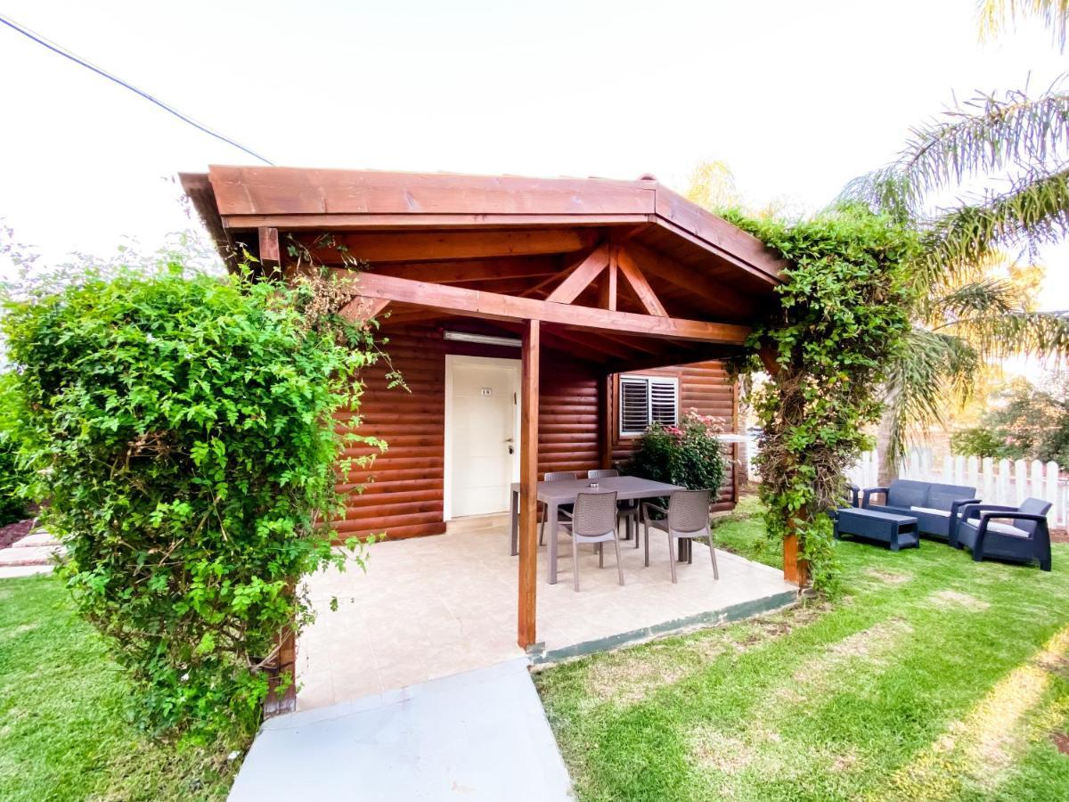 Etzel Tami Hospitality Ξενοδοχείο Neot Golan Εξωτερικό φωτογραφία