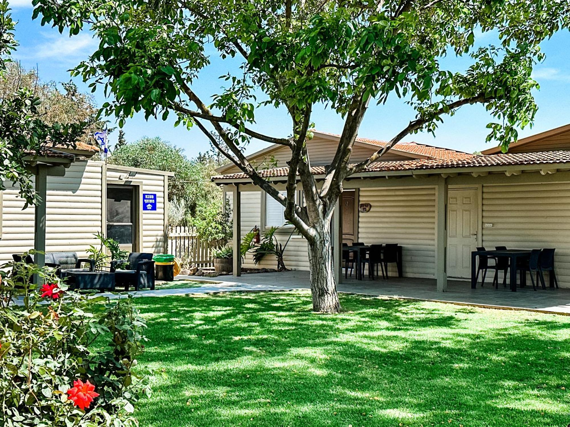 Etzel Tami Hospitality Ξενοδοχείο Neot Golan Εξωτερικό φωτογραφία