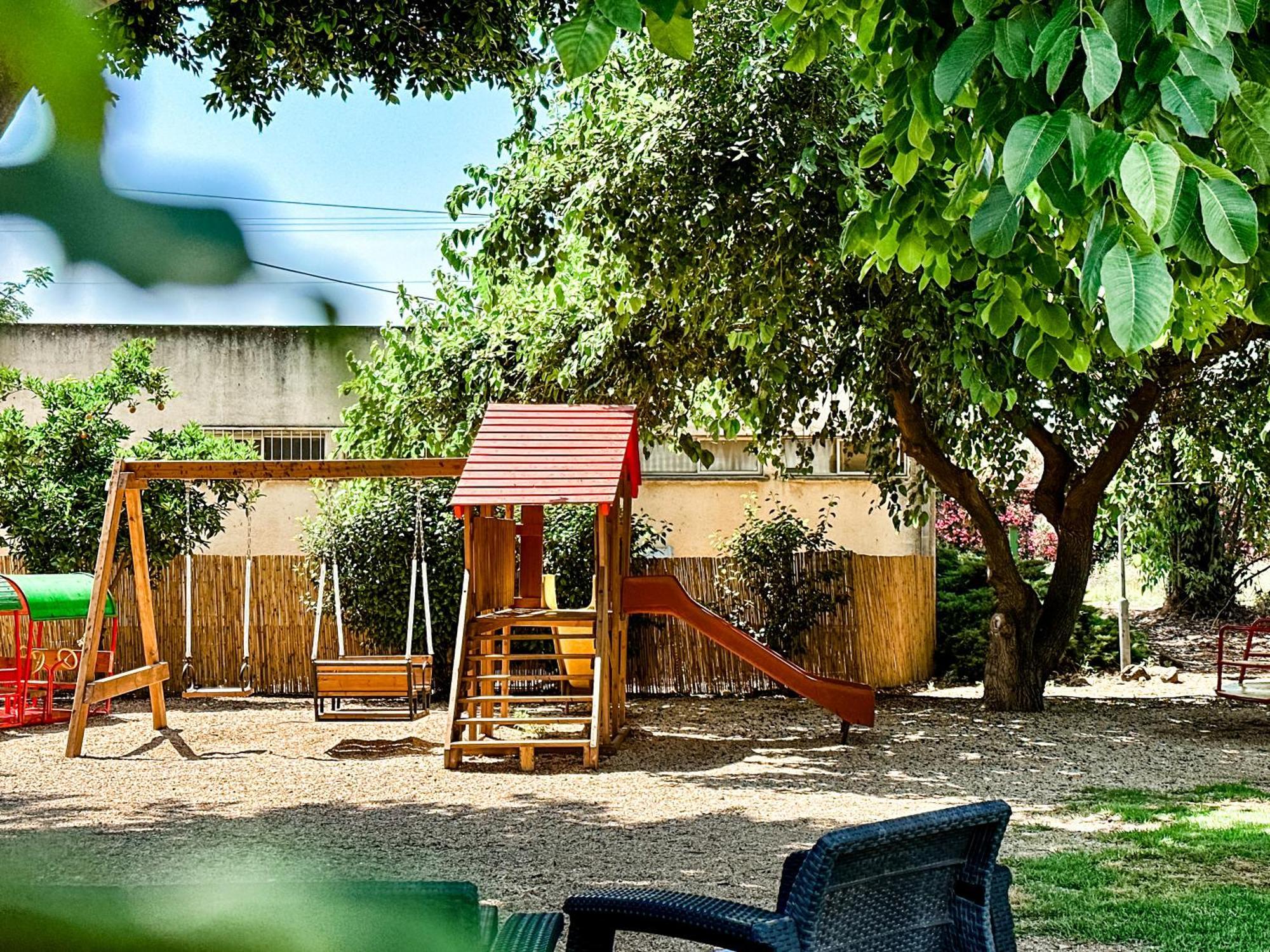 Etzel Tami Hospitality Ξενοδοχείο Neot Golan Εξωτερικό φωτογραφία