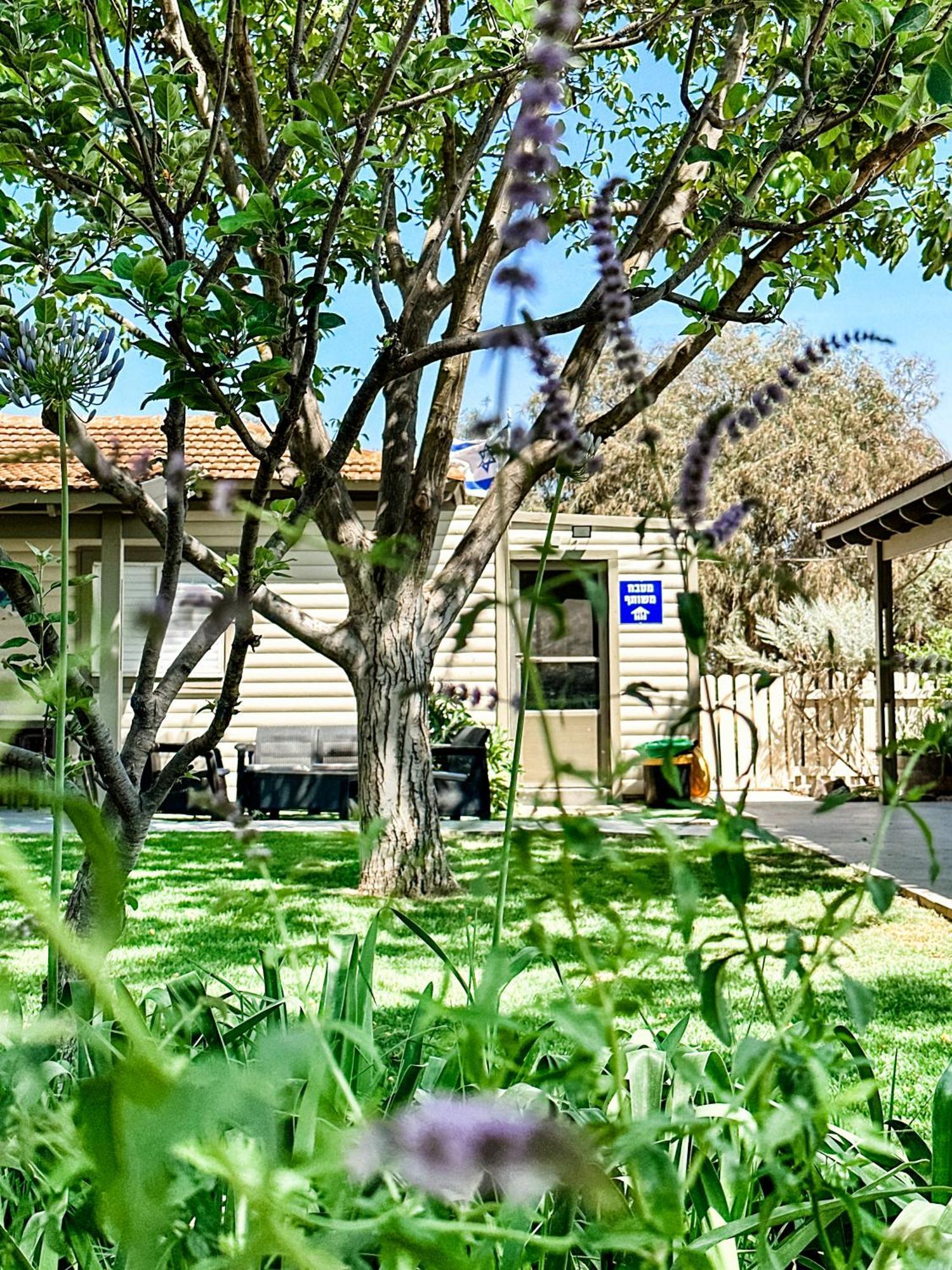Etzel Tami Hospitality Ξενοδοχείο Neot Golan Εξωτερικό φωτογραφία